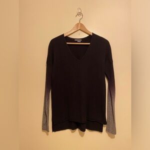 Vince Wool Cashmere V neck Black Sweater. Size XS
